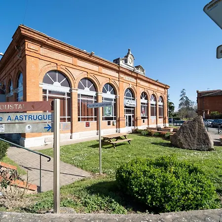 Evasions-Derobade, Centre-Ville, Gare Auterive  Buitenkant foto
